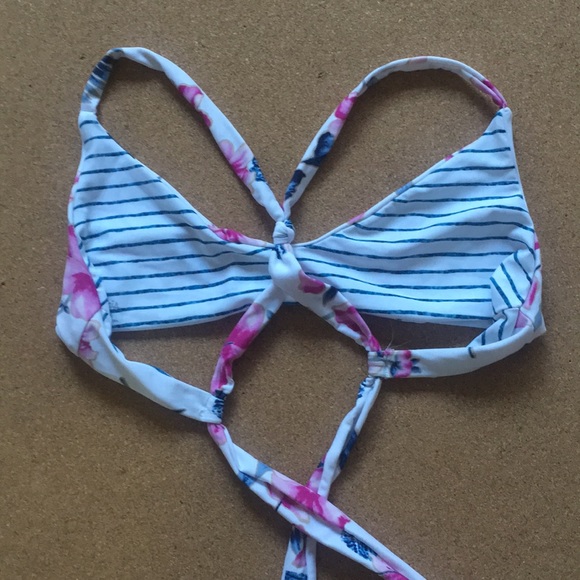 frankies bikinis top - NWOT - Picture 2 of 4